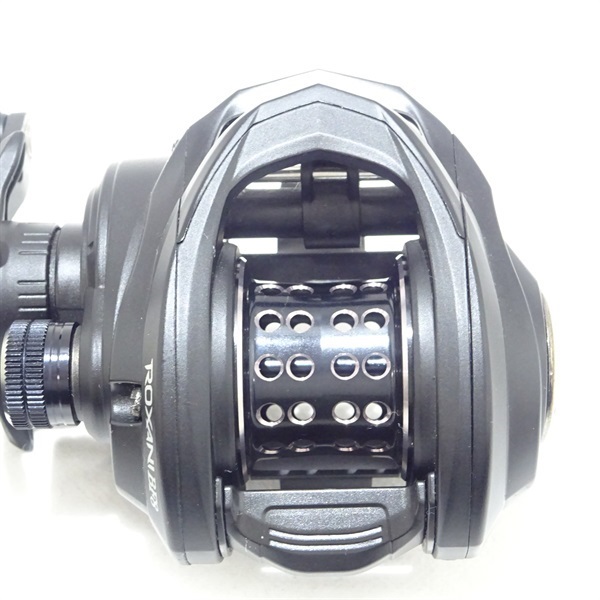 ロキサーニＢＦ８　左